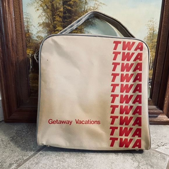 TWA Airlines Handbags - vintage | twa airlines | twa getaway vacations collection bag
